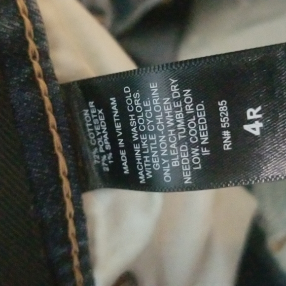 Express Size 4R Ankle Legging Jean's Mid Rise Floral Design Very cute, like new! - Picture 6 of 6